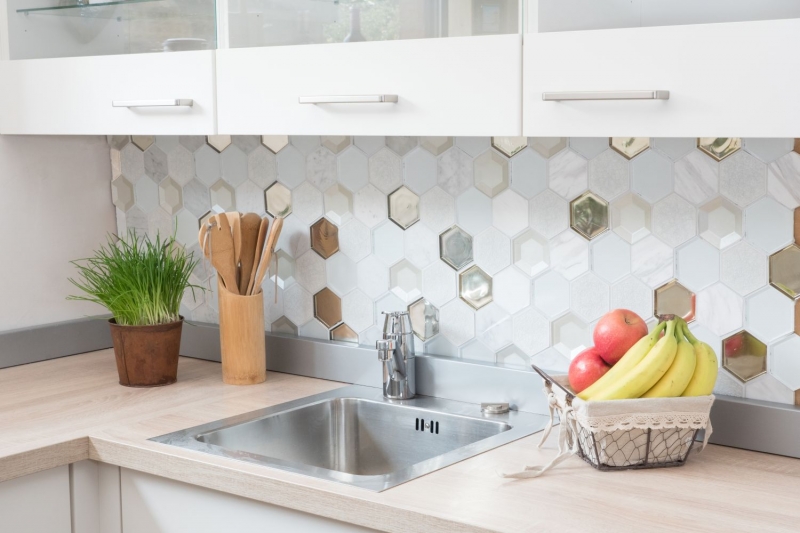 Mosaikfliese Küchenrückwand Transluzent weiß Hexagon Glasmosaik Crystal Stein 3D weiß MOS11E-66_f