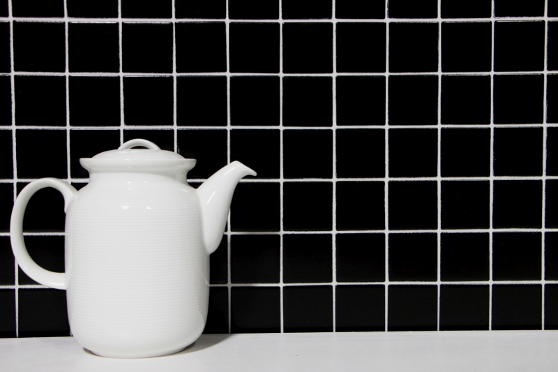 Piastrella a mosaico con motivo a mano aste in ceramica nero opaco piastrella WC bagno MOS24B-0311_m