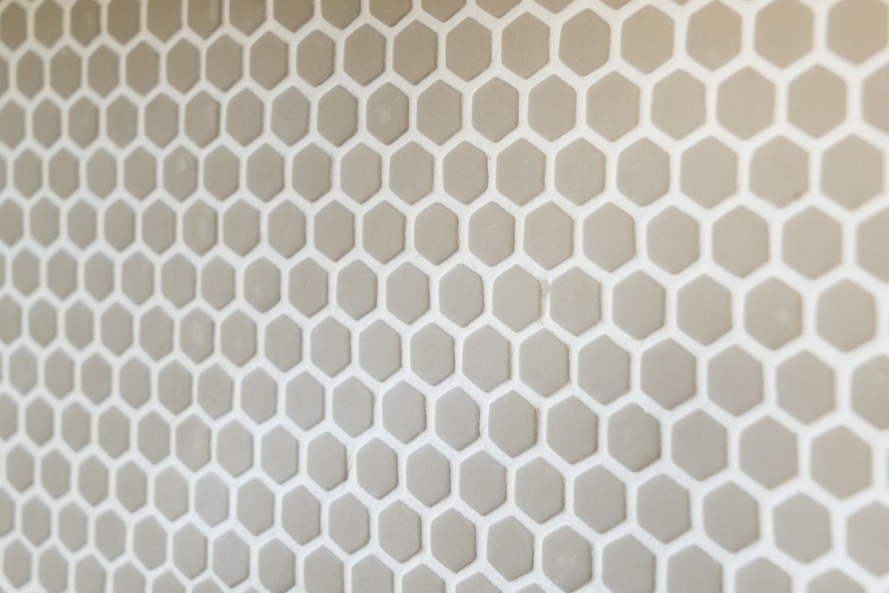 Mosaïque de verre Revêtement mural durable Carrelage recyclé Hexagon Enamel beige cream mat MOS140-HX13C