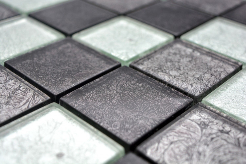 Handmuster Mosaikfliese Transluzent schwarz Glasmosaik Crystal silber schwarz Struktur MOS126-1704_m