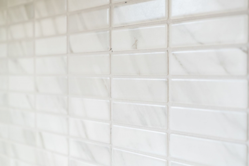 Piastrella a mosaico decorata a mano Rivestimento in ceramica effetto pietra bianca per cucina MOS24-STSO01_m