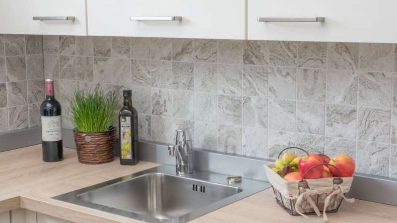 Hand-painted mosaic tile ceramic stone look texture light gray tile backsplash kitchen MOS22-HWA9LG_m