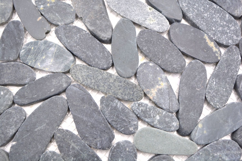 Hand sample mosaic tile river pebble stone pebble cut black 5 7 MOS30-IN24_m