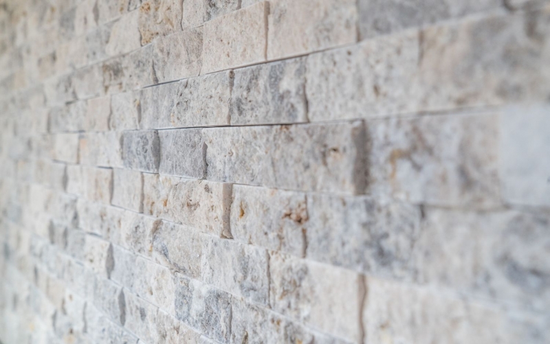Échantillon manuel de mosaïque mur en pierre travertin pierre naturelle blanc-gris Brick Splitface argent travertin 3D MOS43-47248_m