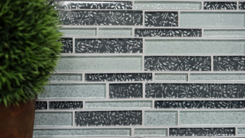 Piastrella di mosaico dipinta a mano Mosaico di vetro composito bianco grigio traslucido Crystal Chic Flowers MOS86-8CFL_m