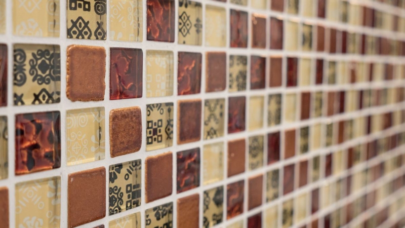 Piastrella di mosaico dipinta a mano Rivestimento traslucido beige rosso Mosaico di vetro Cristallo di resina Ottica beige rosso MOS83-CMCB25_m