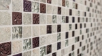 Piastrella di mosaico decorata a mano Backsplash di piastrelle Grigio traslucido Mosaico di vetro Design in pietra di cristallo Grigio quarzite MOS83-CR37_m