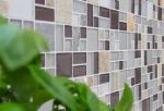 Piastrella di mosaico campione dipinta a mano Rivestimento traslucido grigio marrone Combinazione di mosaico di vetro Pietra di cristallo grigio marrone MOS88-0206_m